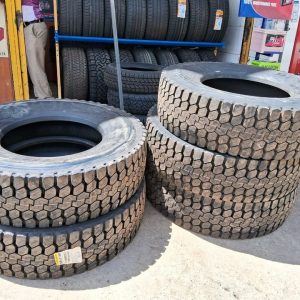 315/80R22.5 Dunlop Drive Truck Tyre