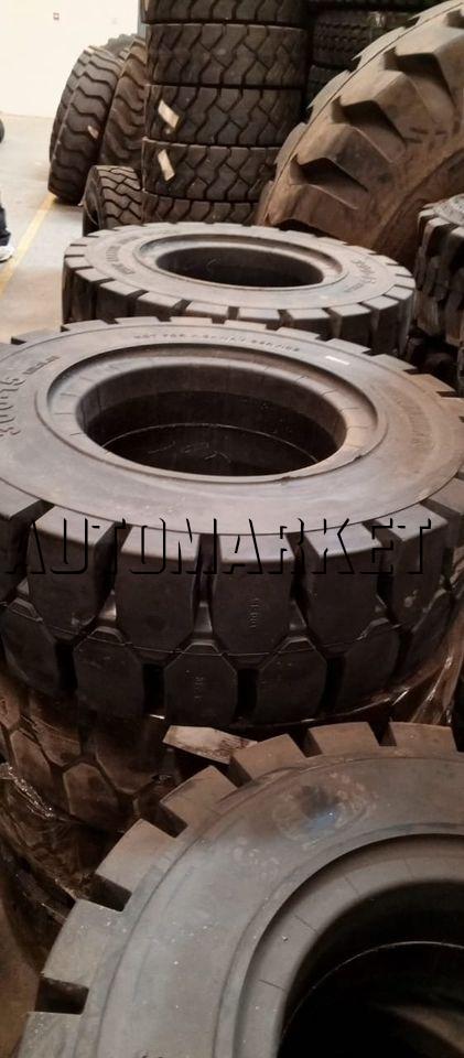 300-15 Roadhiker Solid Standard Forklift Tyre from China