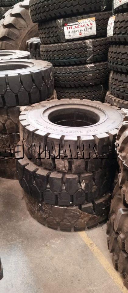 300-15 Roadhiker Solid Standard Forklift Tyre from China