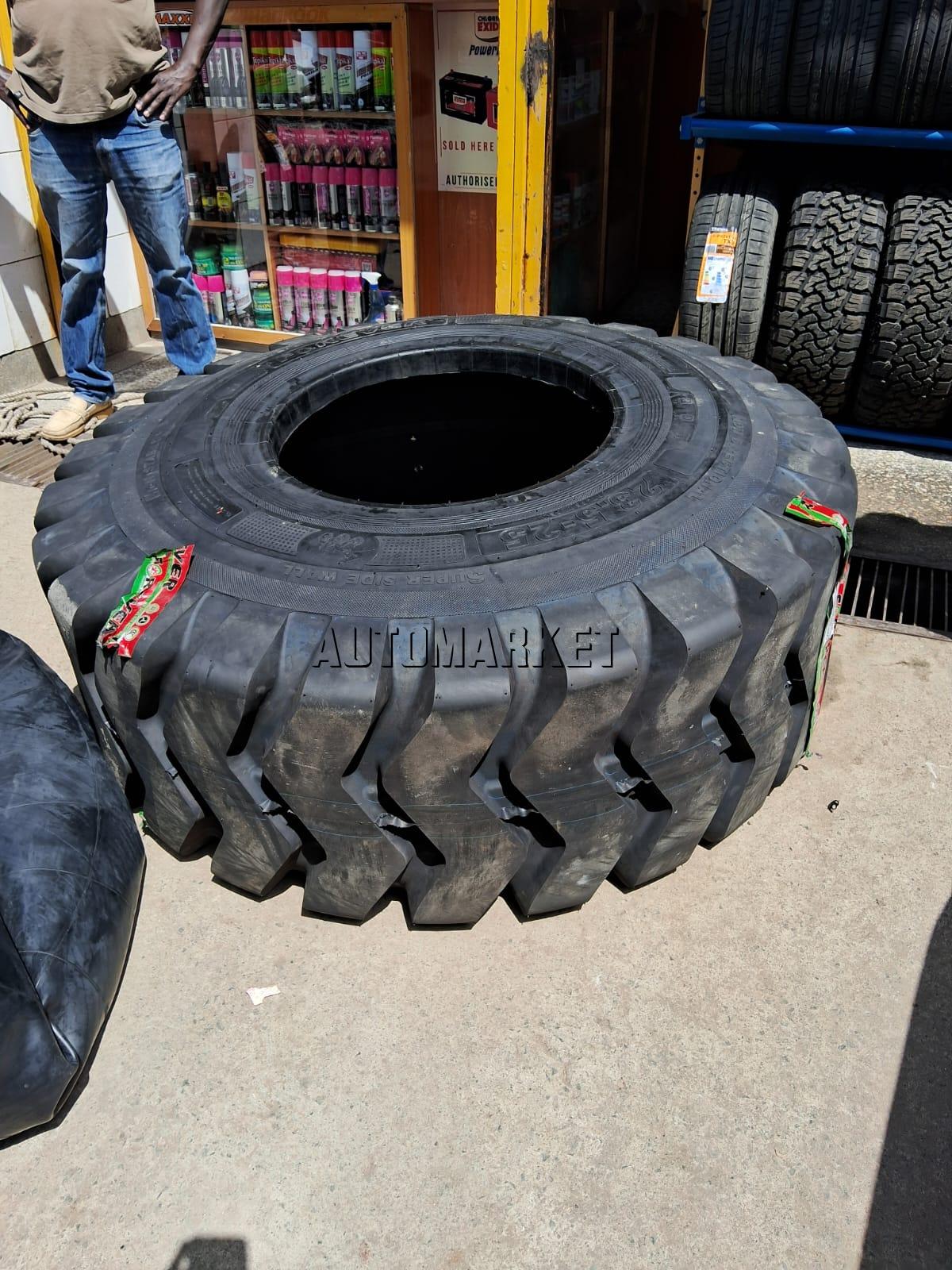 23.5-25 Roadhiker 24 Ply E3/L3 Industrial Tyre from China