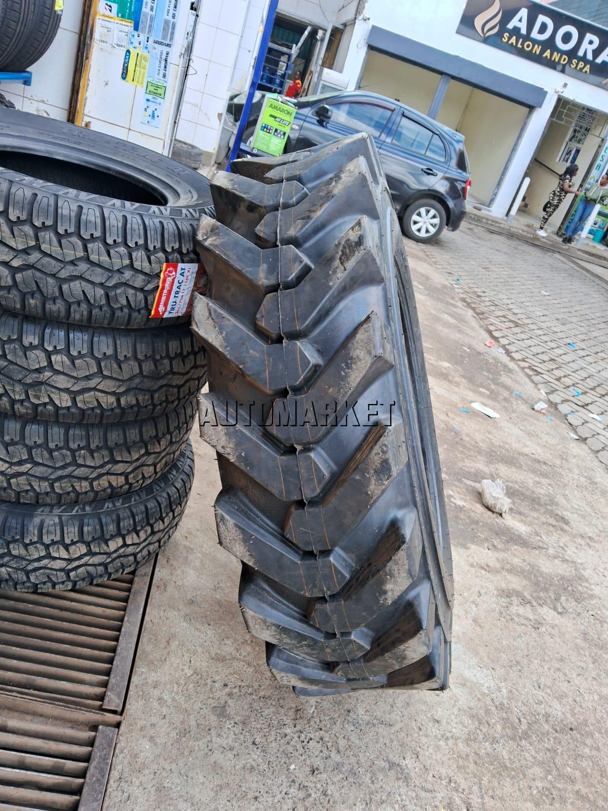 14.00-24 Armour G2 16PR Industrial Tyre from China