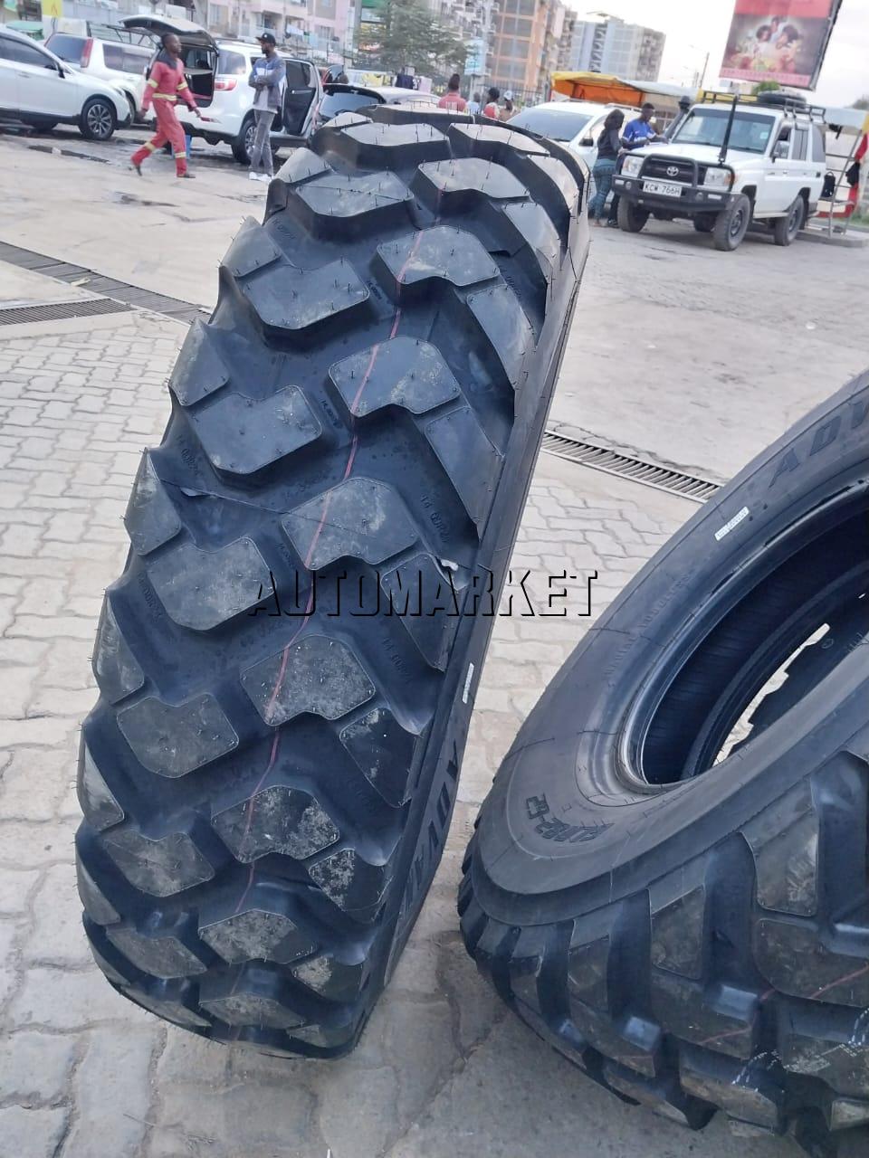14.00R24 Advance Industrial Tyre from China