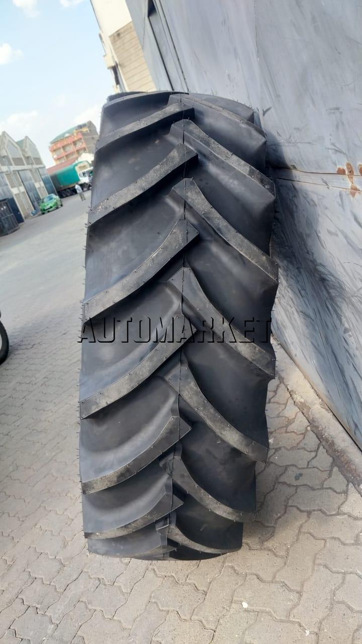 20.8-38 SWT 14-Ply Agricultural Tyre – Made in India