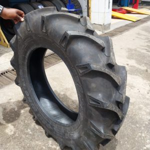 9.5-20 Speedways 8 Ply Agricultural Tyre in Kenya