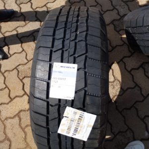 265/65R17 Michelin Tyre