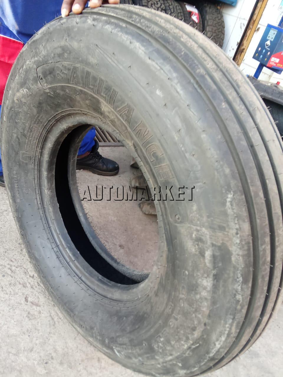 9.00-16 Alliance Agricultural Tyre in Kenya