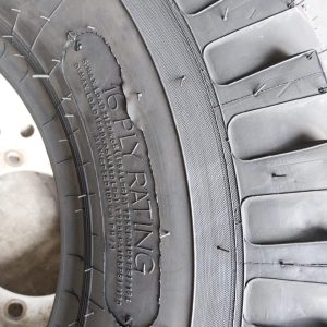 9.00-16 Speedways SAMRAT 16 Ply Agricultural Tyre in Kenya