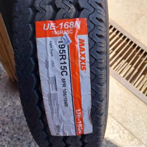 195R15C Maxxis Commercial Tyre