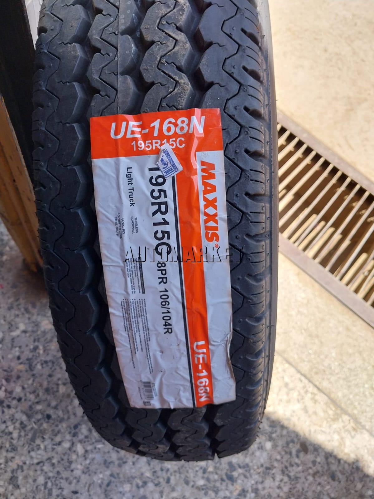 195R15C Maxxis Commercial Tyre