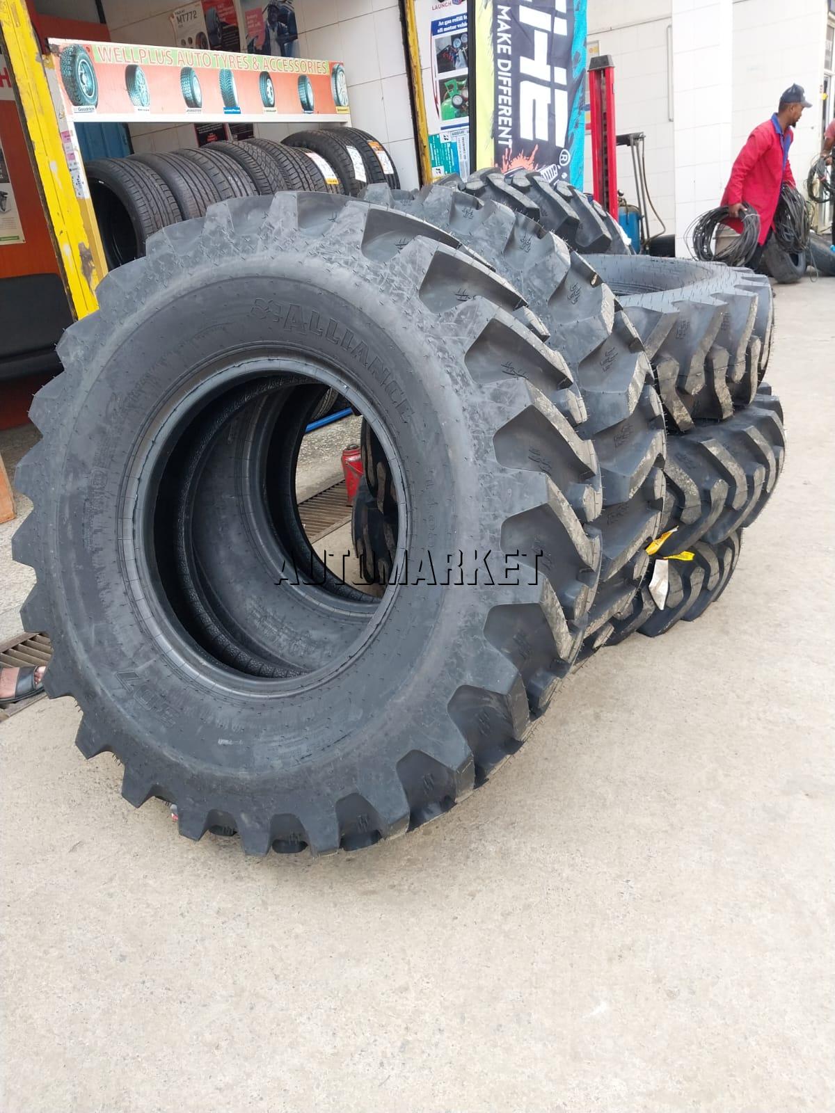 14.00-24 Alliance G2 16PR Industrial Tyre from India