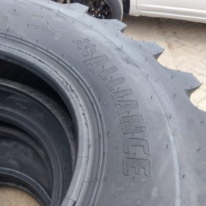 14.00-24 Alliance G2 16PR Industrial Tyre from India