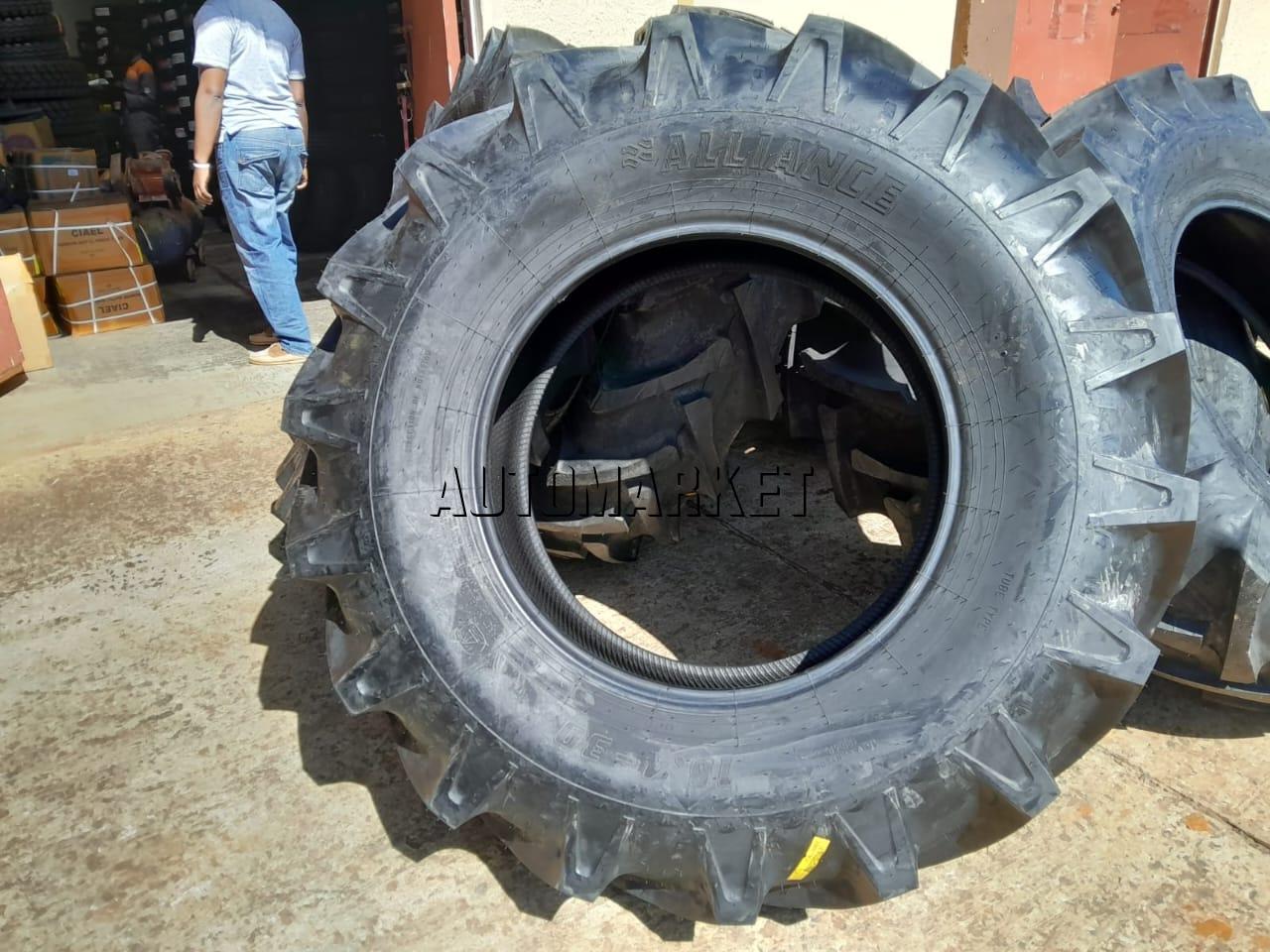 18.4-30 Alliance FarmPRO Agricultural Tyre 16PR – Made in India
