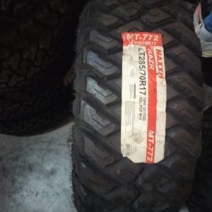 285/70R17 Maxxis Razr MT Tyre in Kenya – 121/118Q