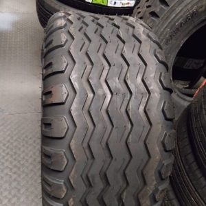 400/60-15.5 SWT Floatking 18-Ply Agricultural Tyre – Made in India