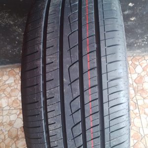 255/45R20 Bearway Passenger Tyre