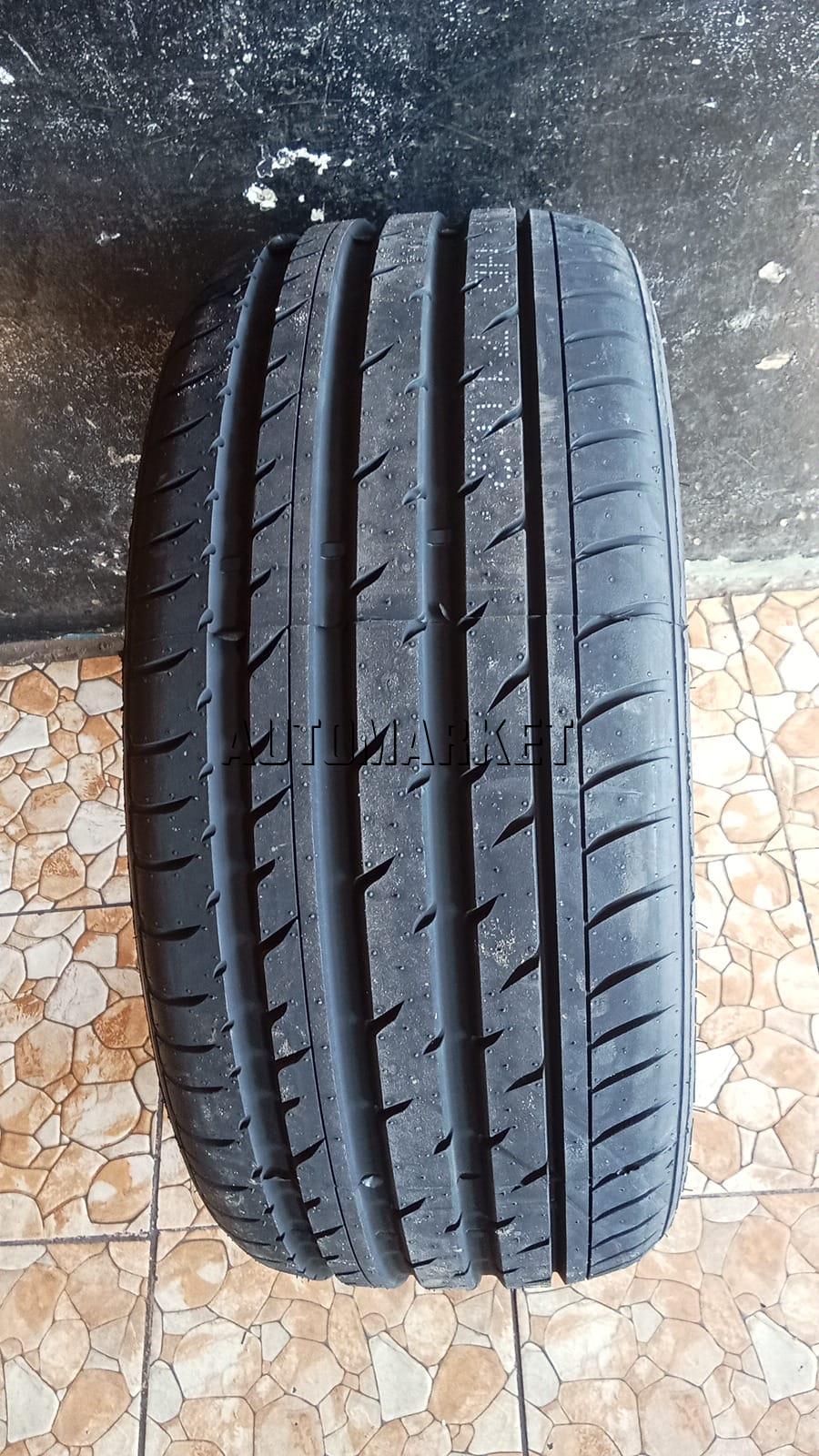 245/40ZR19 Haida Tyre