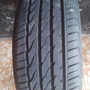 245/40ZR19 Delmax Tyre