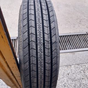 265/70R19.5 LiaoLun Steering Truck Tyre from China