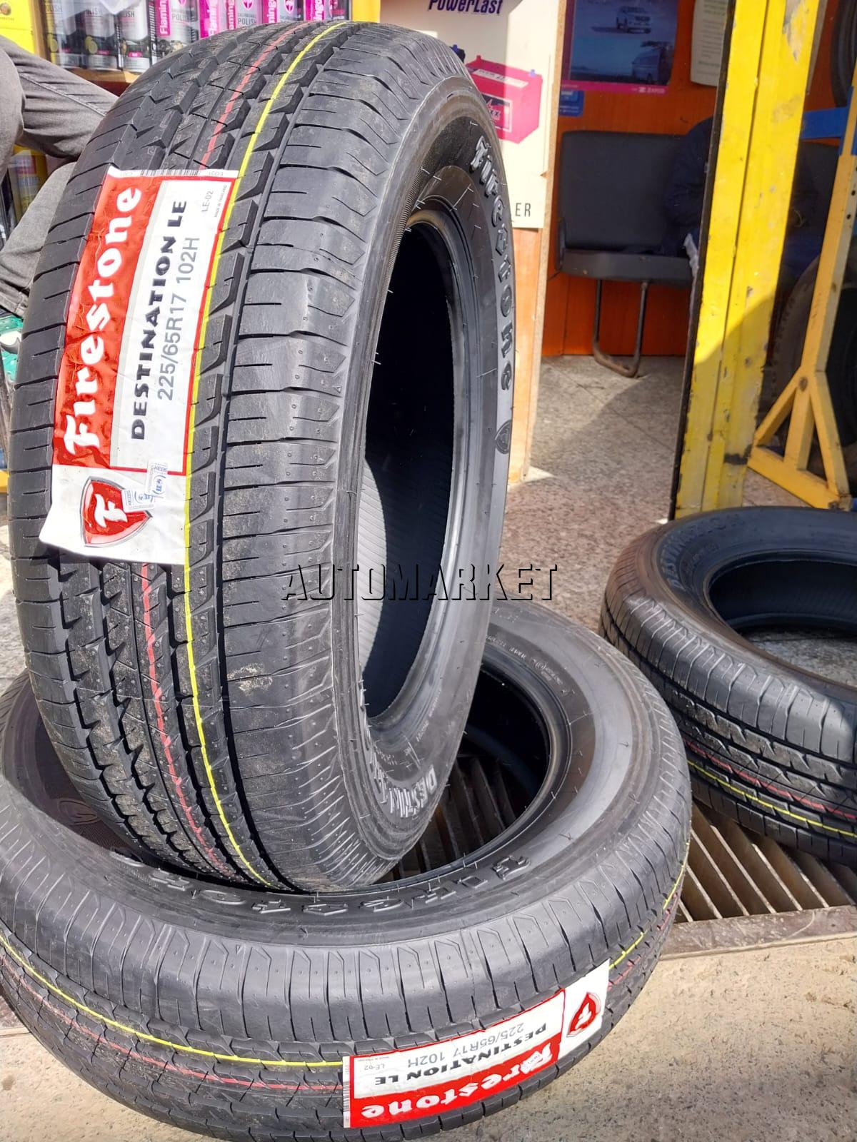 225/65R17 Firestone Tyre