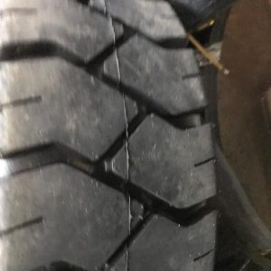 250-15 Talon Forklift Tyre