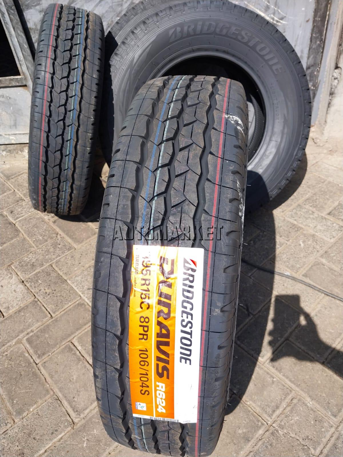 195R15C Bridgestone Commercial Tyre