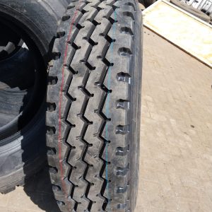 315/80R22.5 ONYX All Position Truck Tyre from China