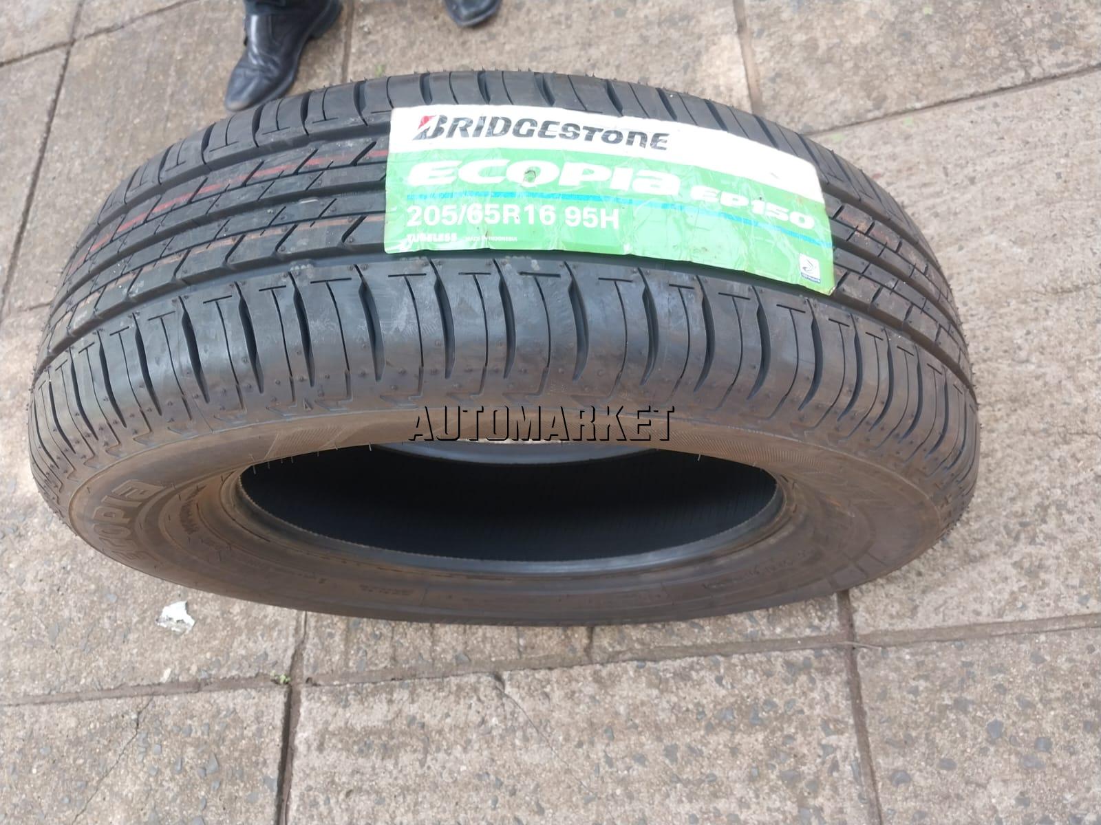 205/65R16 Bridgestone Passenger Tyre