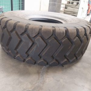 23.5R25 Dynamax E3/L3 Industrial Tyre from China
