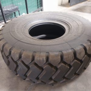 23.5R25 Dynamax E3/L3 Industrial Tyre from China