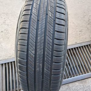 235/70R16 Michelin Primacy SUV+ Tyre