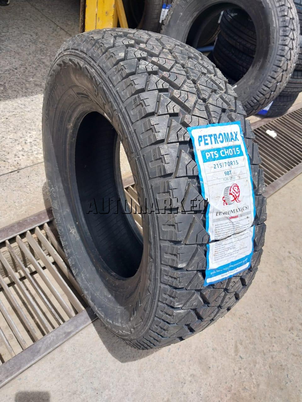 215/70R15 Petromax Tyre (China)