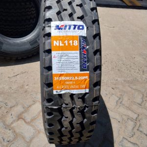 315/80R22.5 Himito All Position Truck Tyre from China