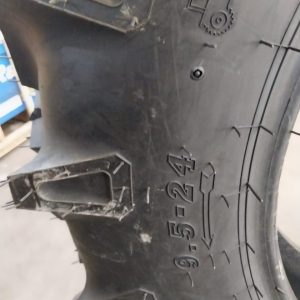 9.5-24 MRL (Malhotra) 12 Ply Agricultural Tyre in Kenya