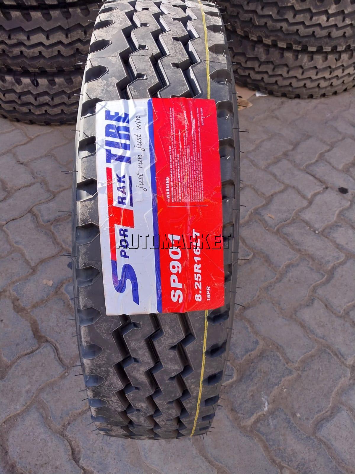 8.25R16LT Sportrak Truck Tyre from China