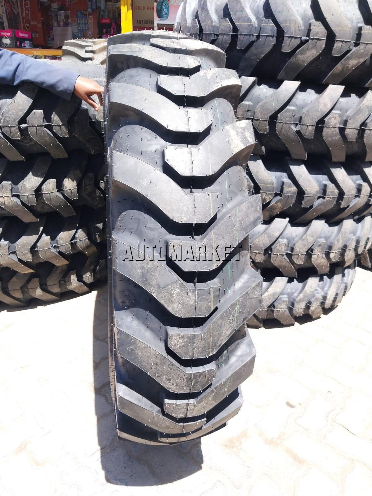 14.00-24 CEAT G2 16PR Industrial Tyre from India