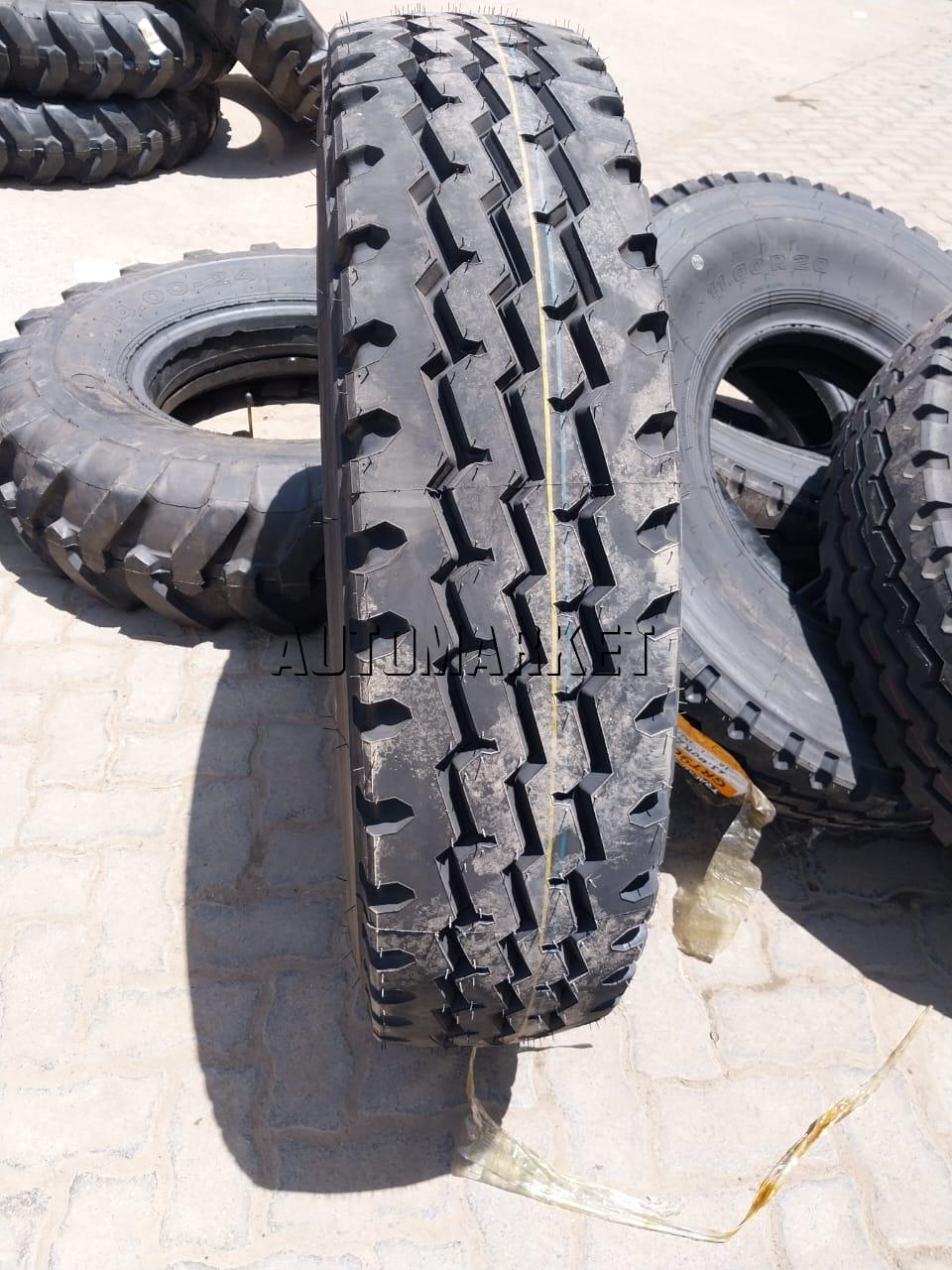 11.00R20 Trackmax Truck Tyre from China