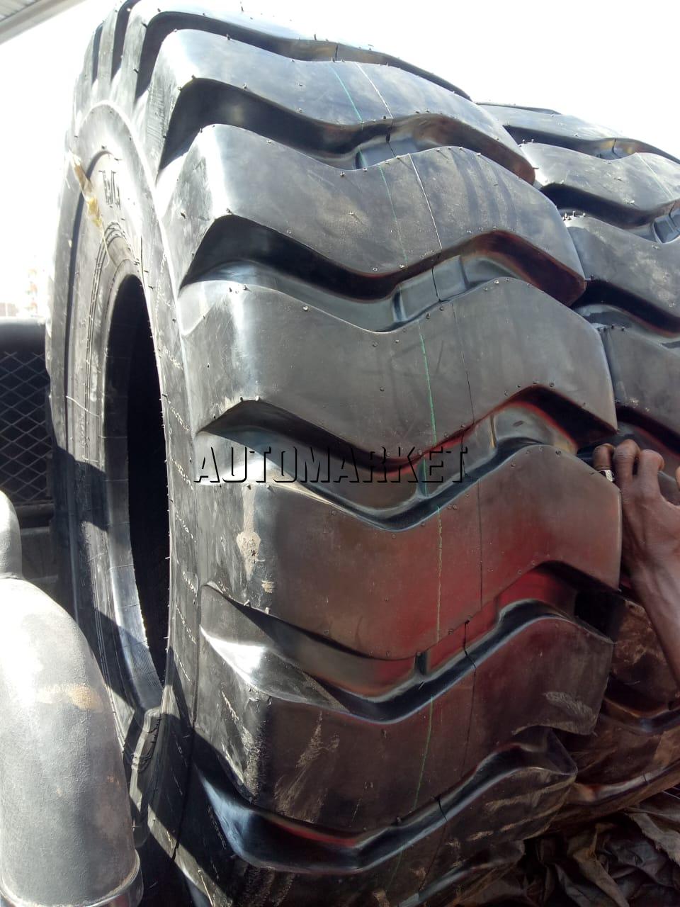17.5-25 Roadlion Industrial Tyre 24 Ply E3/L3 – China