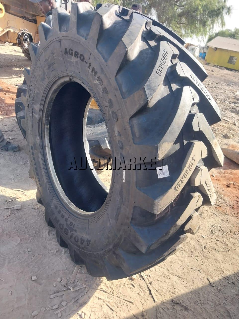480/80R28 (16.9R28) Roadhiker Agricultural Tyre in Kenya