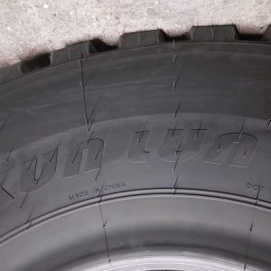 23.5R25 Kunlun L3 Industrial Tyre from China