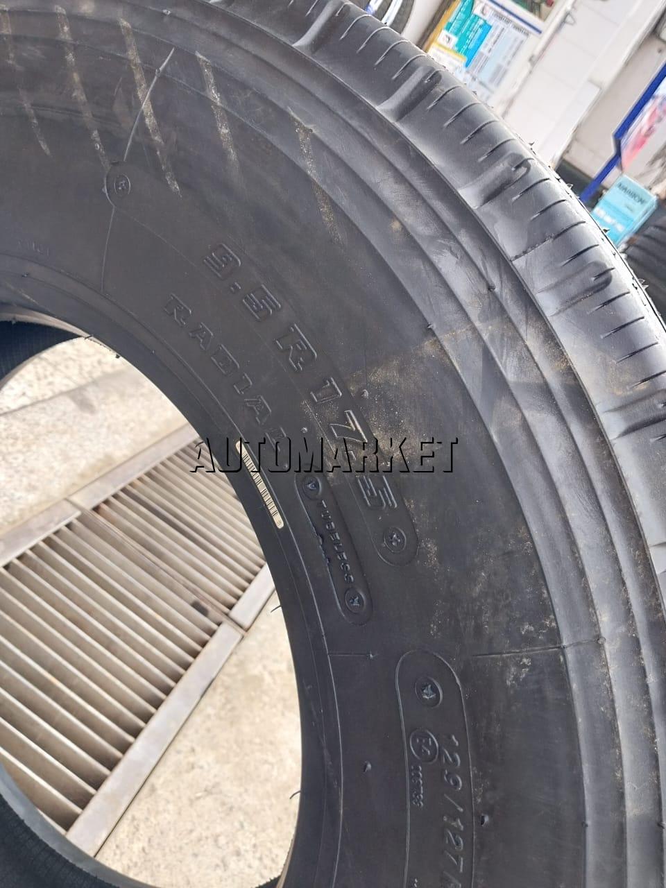 9.5R17.5 Bridgestone Truck Tyre