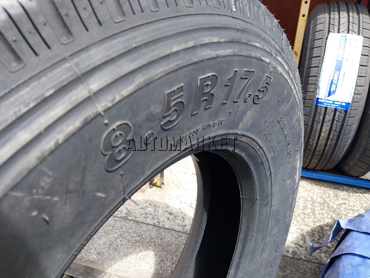 8.5R17.5 Doublestar Truck Tyre from China