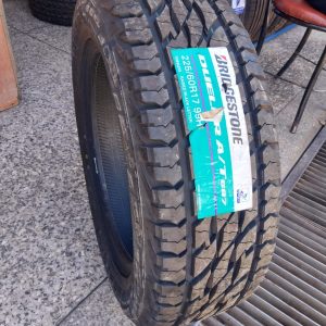 225/60R17 Bridgestone Tyre