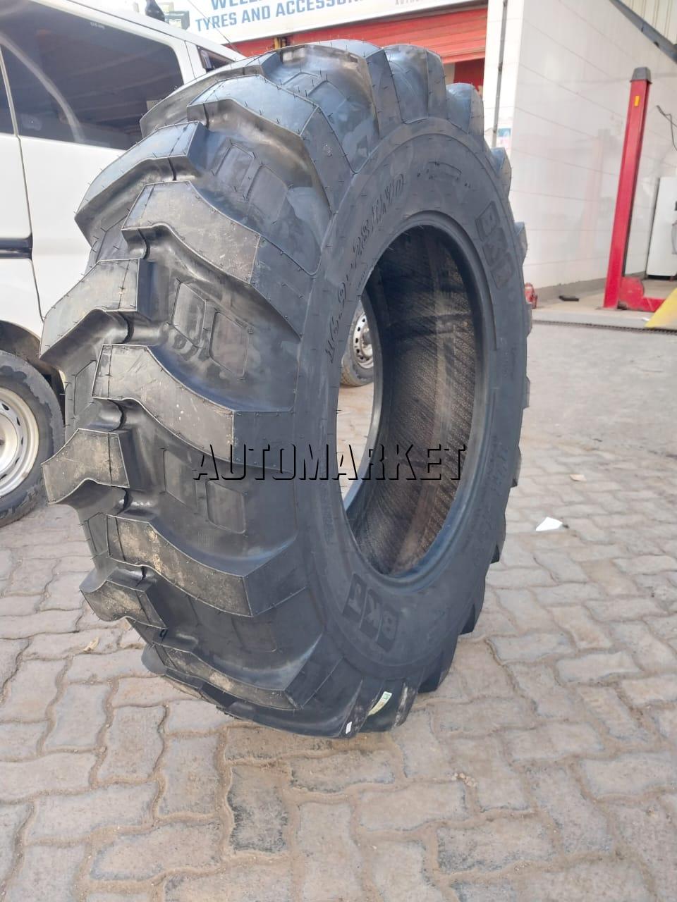 16.9-28 BKT Industrial Tyre 12 Ply – India
