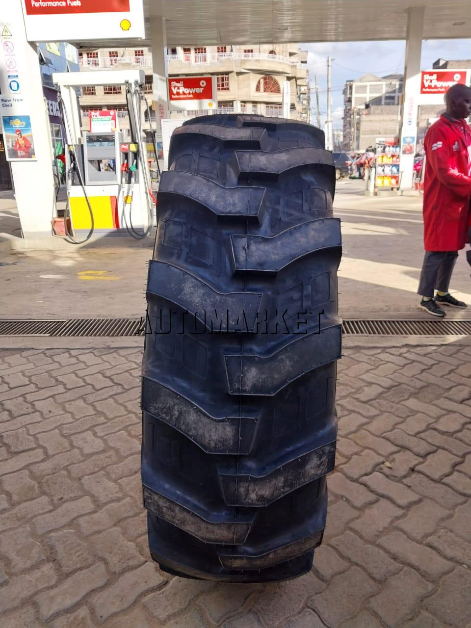 16.9-28 BKT Industrial Tyre 12 Ply – India