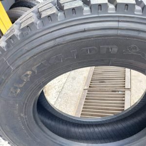 265/70R19.5 Blacklion 18 Ply Drive Truck Tyre from China