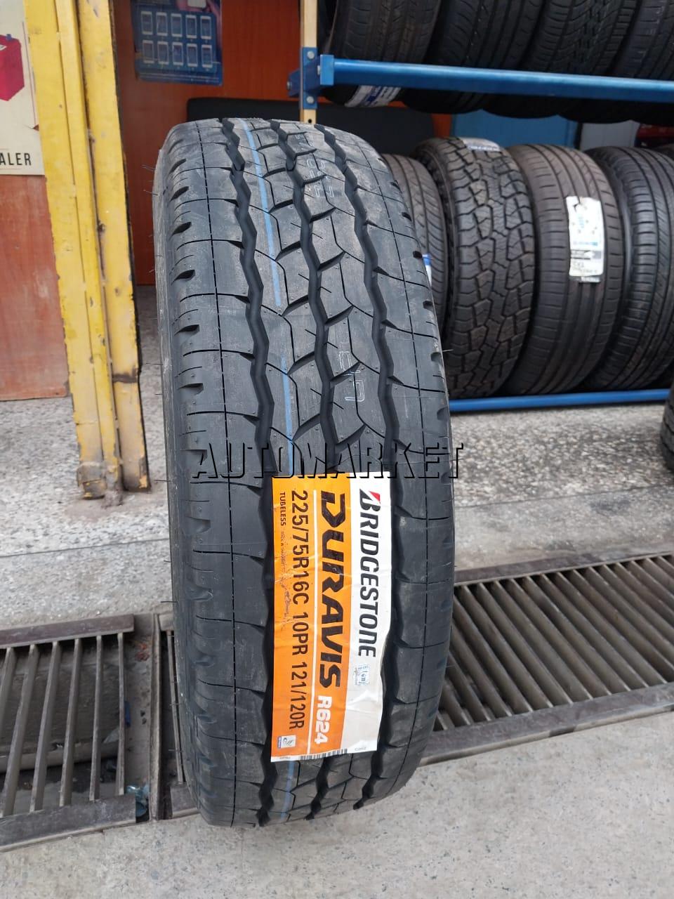 225/75R16C Bridgestone Tyre