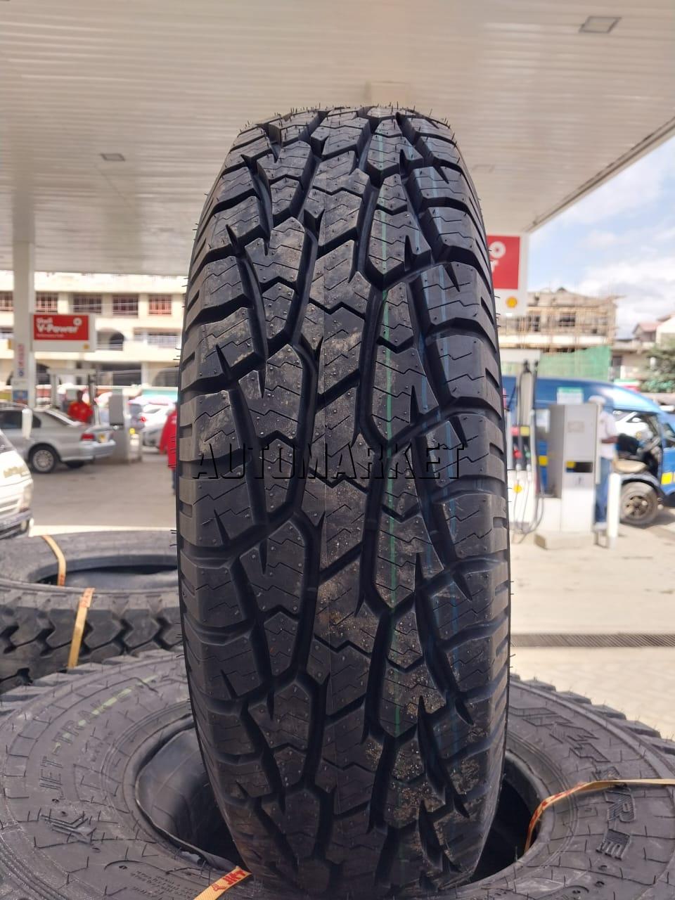 225/75R15C Hifly Tyre (China)