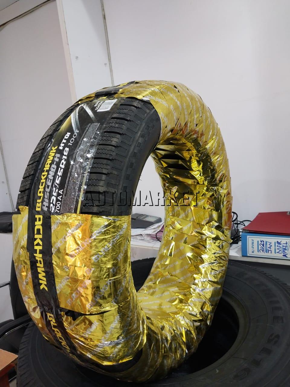 235/55R18 Blackhawk Tyre (China)