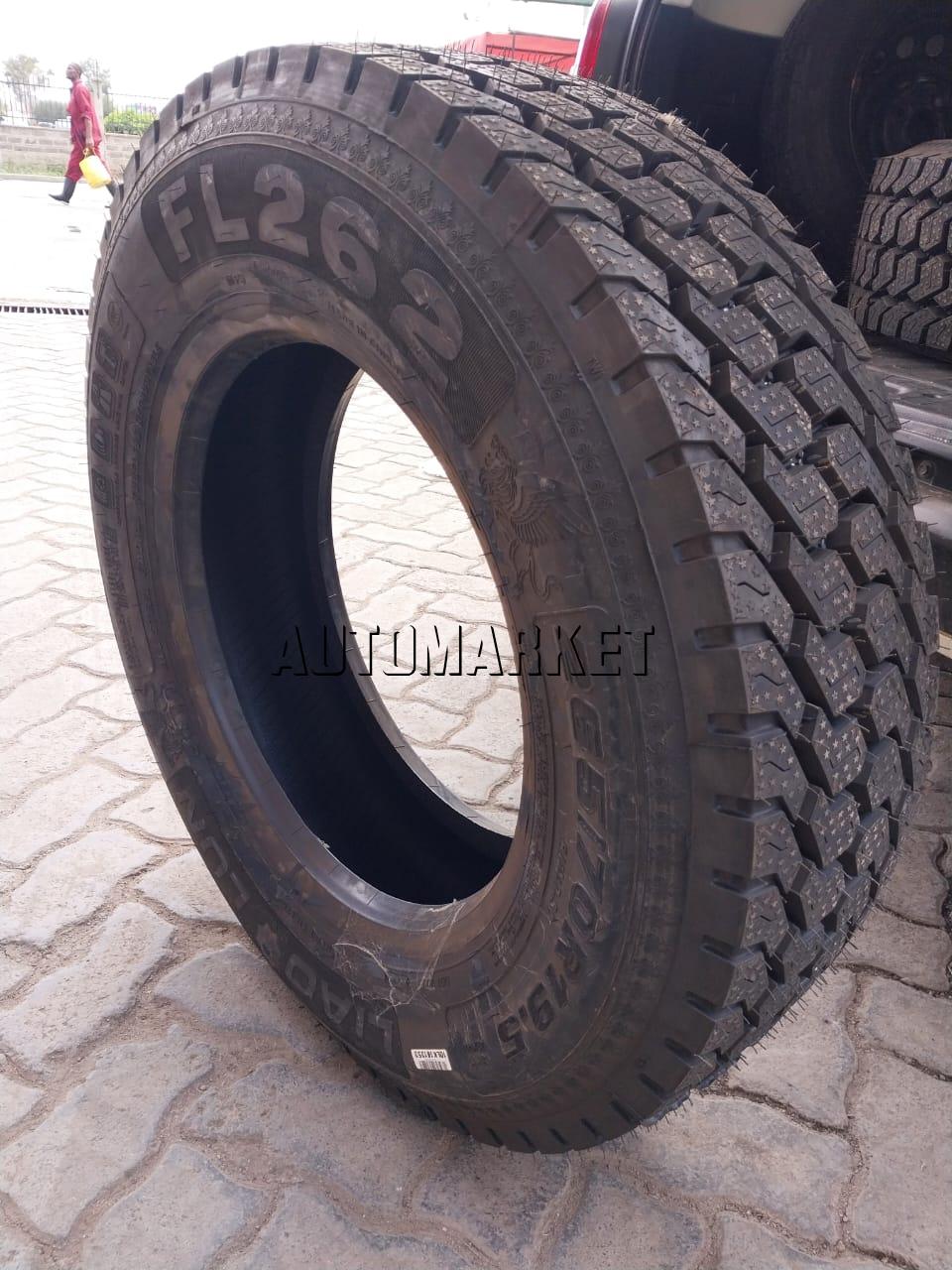 265/70R19.5 Liao Lun Drive Pattern Truck Tyre from China