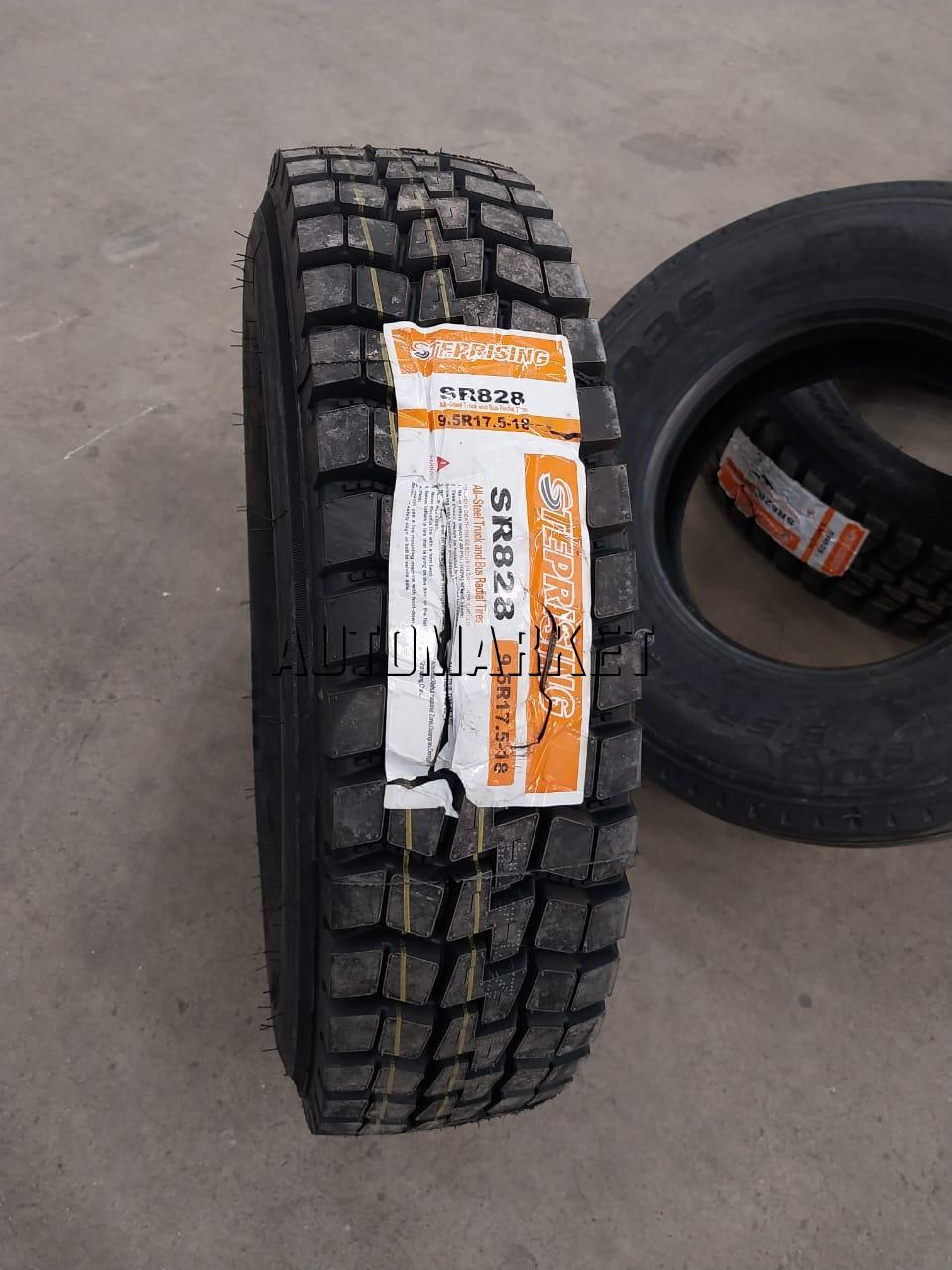 9.5R17.5 Steprising Truck Tyre from China